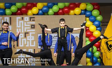 افتتاحیه نمایشگاه کودکان کار 12