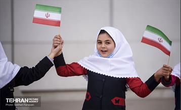 تشکیل حلقه اتحاد دانش آموزی در برج میلاد 29