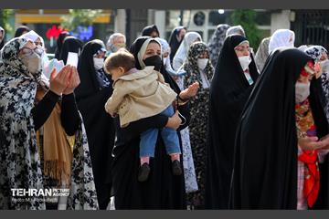اقامه نماز عید فطر در محله کرمان 14