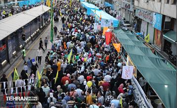 مهمانی ۱۰ کیلومتری عید غدیر در تهران - 3 30