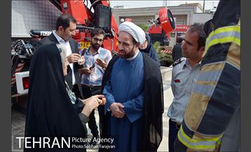 بازدید اعضای شورای اسلامی شهر از نمایشگاه آتش نشانی 6