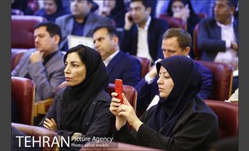 نشست کمیته شهرهای هوشمند در چهارمین جایزه جهانی خشت طلایی 9