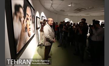 افتتاحیه نمایشگاه عکس های نوشین جعفری از فیلم لانتوری‎ 15