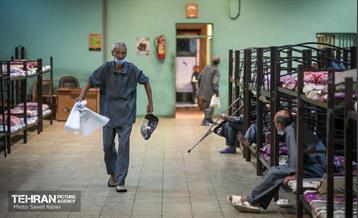 بازدید رئیس سازمان مدیریت بحران شهرداری تهران از گرمخانه خاوران 57