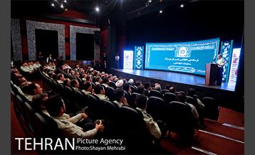 نشست مشترک شهردار تهران با فرماندهان محترم نیروی انتظامی تهران بزرگ 15