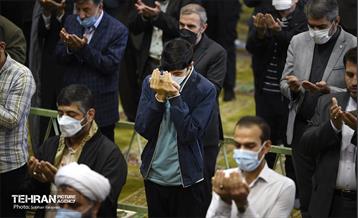 اقامه نماز عید سعید فطر در دانشگاه تهران 25