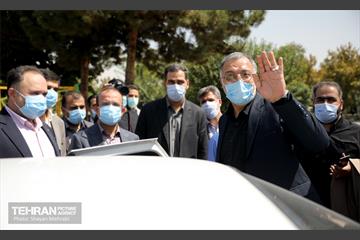 بازدید شهردار تهران از مراکز واکسیناسیون 43