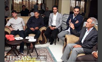 خداحافظی جواد نکونام از فوتبال 11