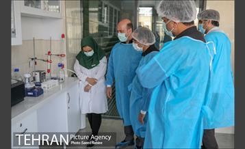 بازدید مدیرکل اداره تجهیزات پزشکی از شرکت نویان نگین پارسیان 28