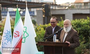 رونمایی از تندیس مولانا در میدان محمدیه 23