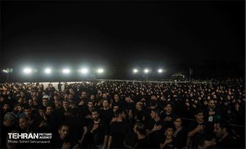 تشیع شهید پلیس در هیأت رایة العباس(ع) 24