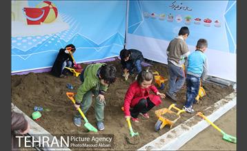 جشنواره لاله‌ها در بوستان زندگی محله هرندی 4
