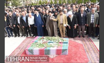 تشییع پیکر مطهر دو شهید گمنام 12