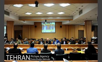 تجلیل شهردار تهران از دست اندرکاران غرفه شهرداری تهران در نمایشگاه قرآن  5