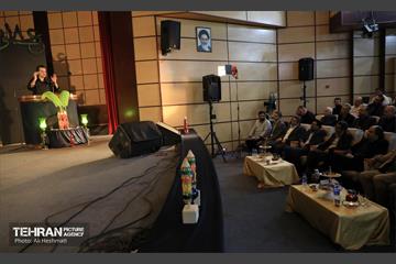 سومین سوگواره شعر عمود ۱8 15