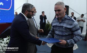 نشست معاون امور مناطق با کارکنان منطقه 13 شهرداری تهران 13