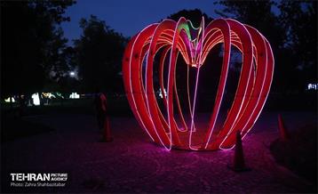 آیین افتتاحیه جشنواره نور و بازی‌های چوبی  9