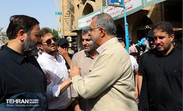 حضور شهردار تهران در کربلای معلی در روز عرفه