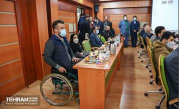 نشست هم اندیشی شهردار تهران با نخبگان منطقه 17