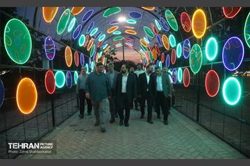 آیین افتتاحیه جشنواره نور و بازی‌های چوبی  12