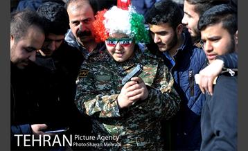 راهپیمایی 22 بهمن 10