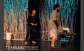 نمایش روایت عاشقانه 8