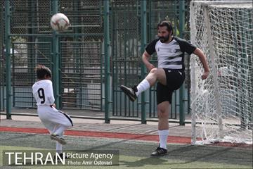 دیدار دوستانه بین پیشکسوتان پرسپولیس-استقلال با کودکان کار 9
