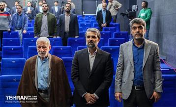 همایش تجلیل از مداحان مولف و شب شعر غزه 40