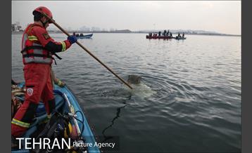 سقوط یه فروند بالگرد در دریاچه شهدای خلیج فارس 23