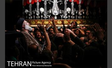 عزاداری سیاه پوشان در هیئت ریحانة الحسین  4