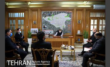 جلسه مشترک شهردار تهران با مدیران‌عامل پرسپولیس و استقلال 19