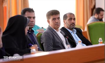 بازدید عضو شورای اسلامی شهر از منطقه 17 32