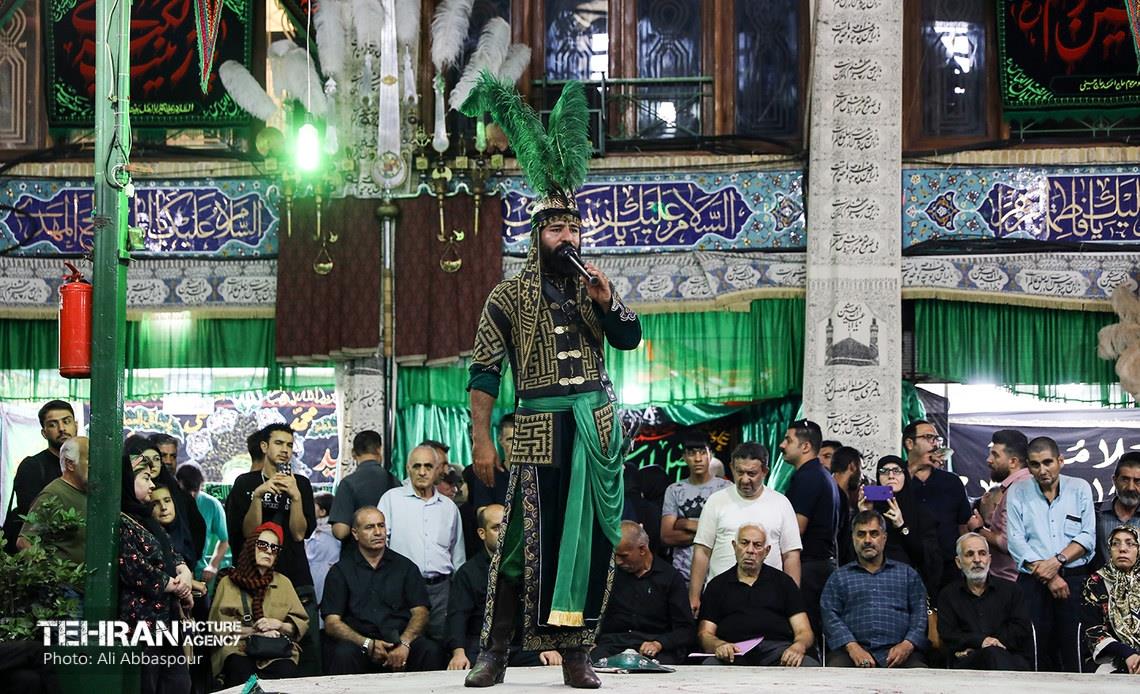 تعزیه در تکیه تجریش 14