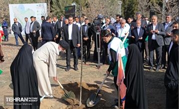 نکوداشت روز درخت‌کاری با حضور رئیس جمهور