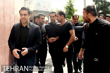 مراسم ترحیم مهرداد اولادی در تهران 3