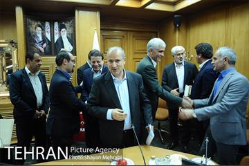 دیدار اعضای فدراسیون فوتبال با شهردار تهران 47