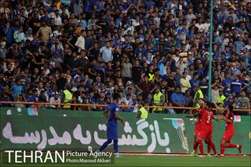 دیدار تیم های پرسپولیس و استقلال تهران 25