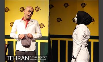 نمایش دل سگ  18