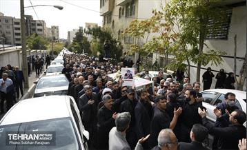 مراسم وداع با پیکر مطهر شهید عملیات تروریستی حرم شاهچراغ (ع) 24