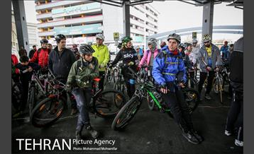 همایش بزرگ دوچرخه سواری 30