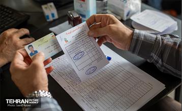 واکسیناسیون رانندگان شرکت واحد اتوبوسرانی 14