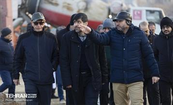 بازدید معاون مالی و اقتصاد شهری از پروژه‌های عمرانی 25