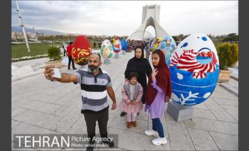 میدان آزادی به استقبال بهار رفت 1