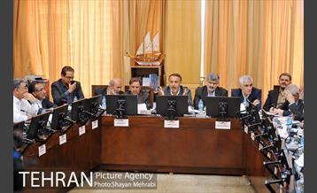 جلسه کمیسون عمران مجلس شورای اسلامی با حضور شهردار تهران 47