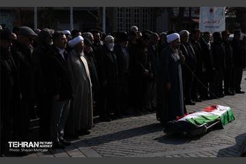 مراسم تشییع مرحوم محمدهادی چمران برادر مهدی چمران 33