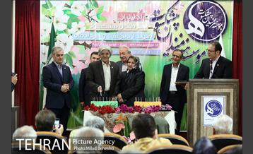 جشن تولد هنرمندان پیشکسوت متولد اردیبهشت و خرداد‎ 15