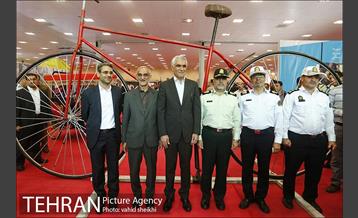 افتتاح نخستین نمایشگاه دوچرخه شهری و صنایع وابسته 38