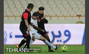 دیدار تیم‌های فوتبال منتخب ۹۸ و منتخب سرخابی  21