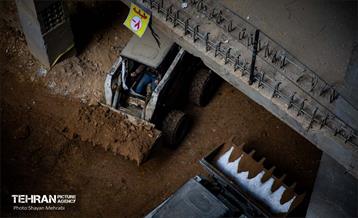 اینجا کارگاهه؛ پارکینگ طبقاتی نیایش 11