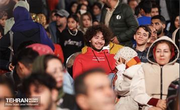 رویداد «شب ایران» در میدان انقلاب اسلامی 3